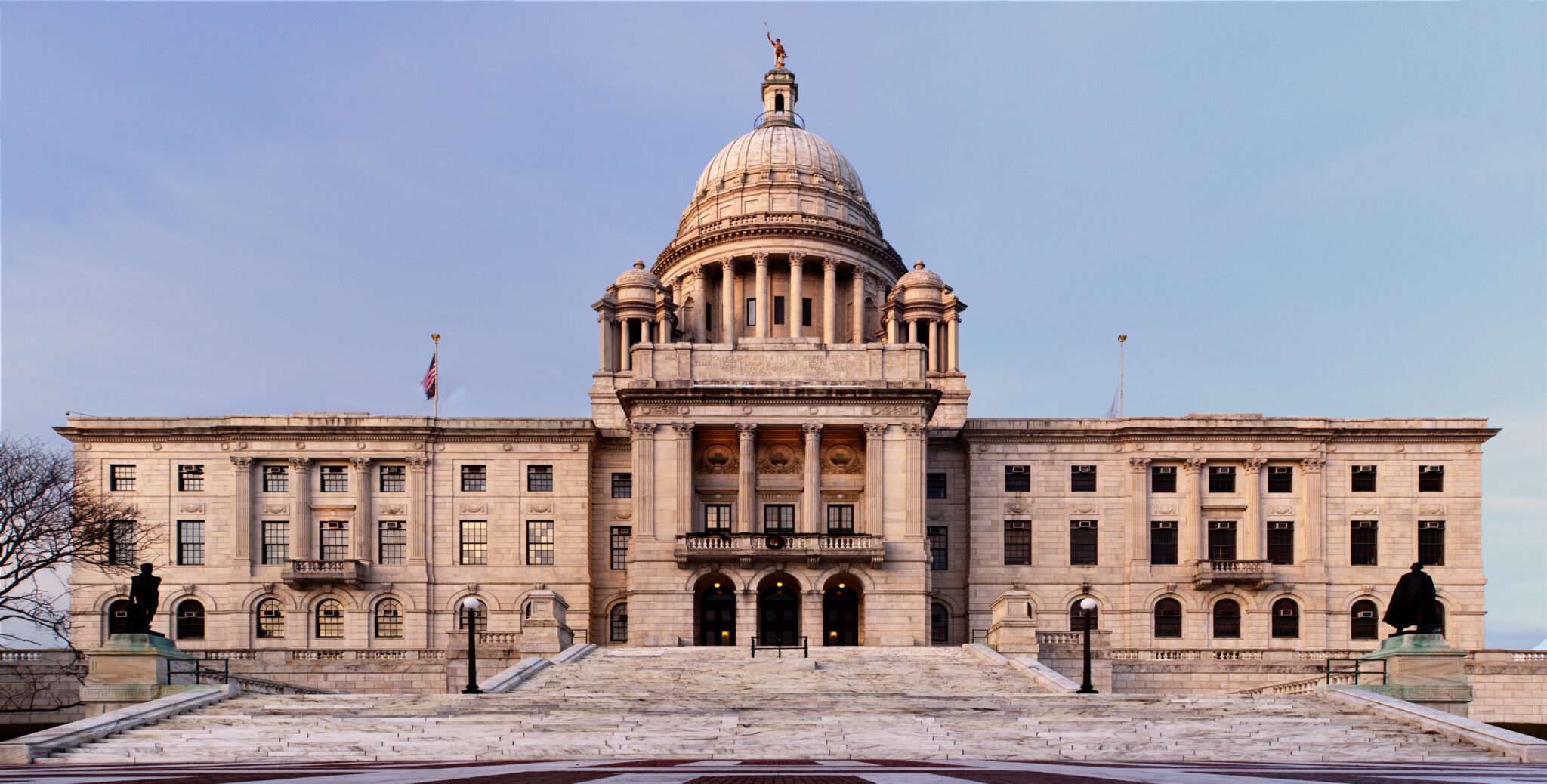 Rhode_Island_State_House_2